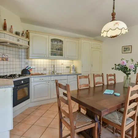Holiday home Grande Bassoues